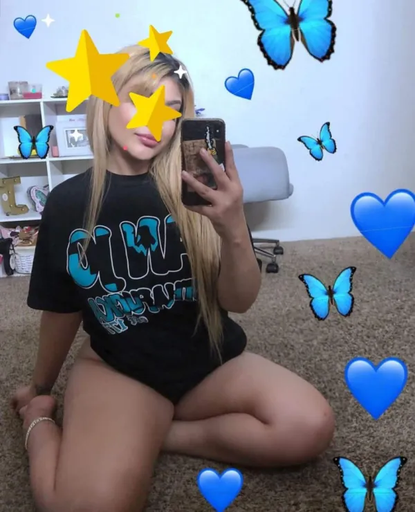 Nicole Avatar Bg