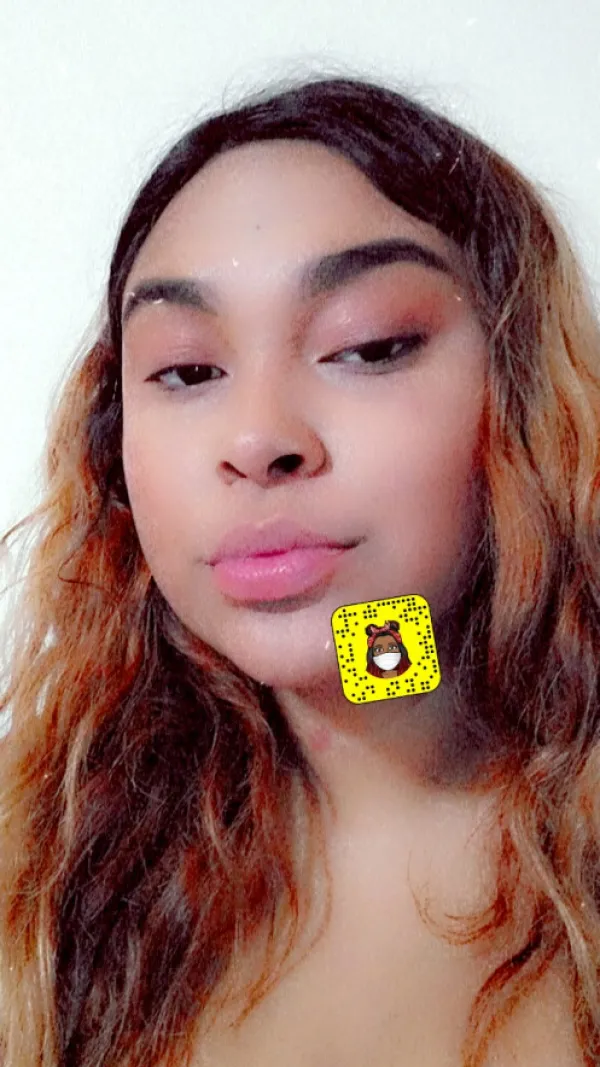 MoBabyyy Avatar Bg