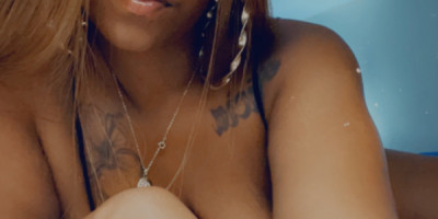PANAMANIAN MAMI READY TO TAKE YOU ALL THE WAY THERE!