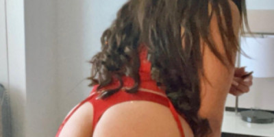 Baby Isidora Hello I am a young Latin listener willing to fulfill your f