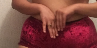 Horny Curvy Redhead Ready to Play Sexy Redhead looking for ways to please you Willing to servi