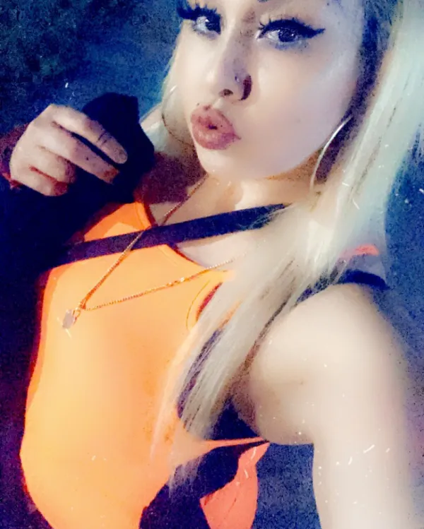 Lexxi Rogers Avatar Bg