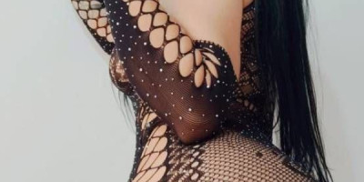 Mía venezolana madurita sexy papi y real