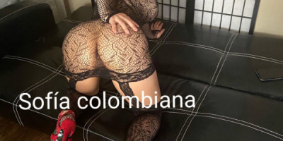 Latinas siempre las mejores Hola somos un par de amigas que te van hacer pasar el mejor
