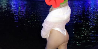 Latinas calientes esperan tu llamadas lista para jugar