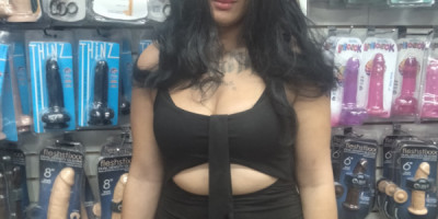 QUICK SEXY YOUNG AND DISCREET 25 YEAR YOUNG FEMALE AVAILABKE FOR PICKUPS IN BANNING