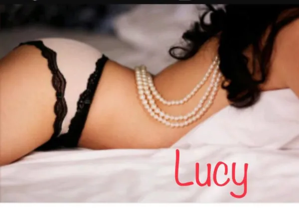 Lucia Avatar Bg