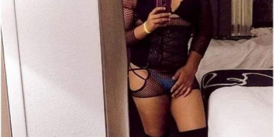 Ts niiky dispoble soy versátil y muy caliente
