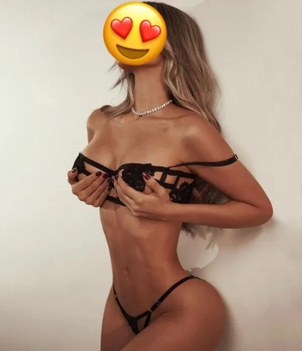 Karen Avatar Bg