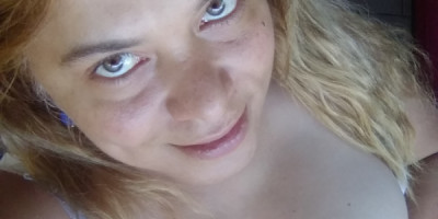 Jolene am right available now if you can get it on my tiits