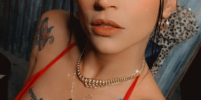 Chica cubana caliente Chica caliente para complacer tus fantasias Delgada de est