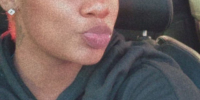Sexy LaLa Thick Caramel macchiato looking for a great time with a lovely gentlemen I've got a nice set of round tits with a fat ass to match