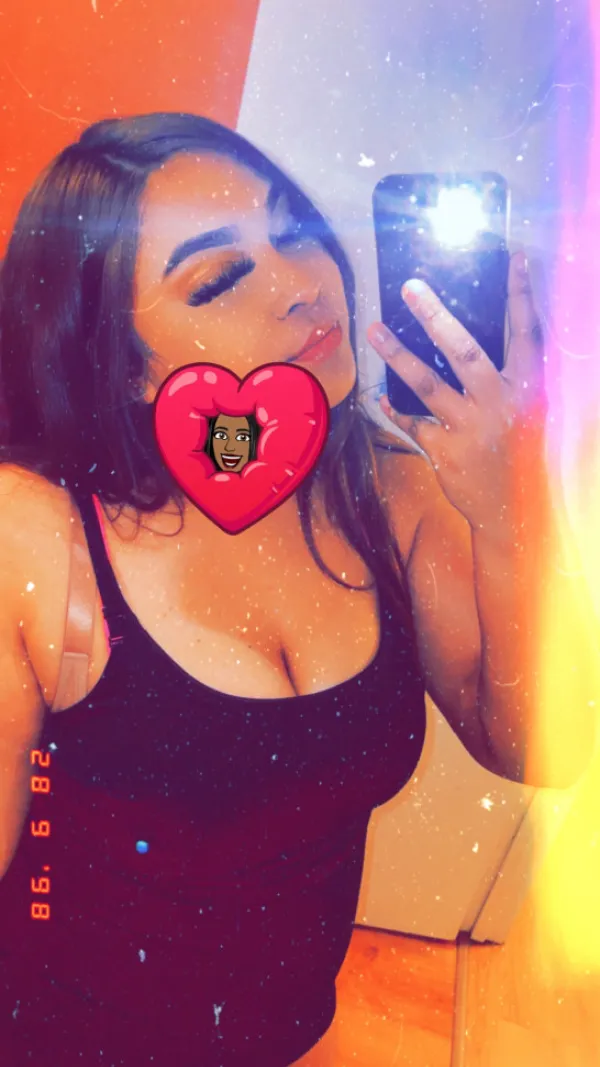 Tracyy Avatar Bg