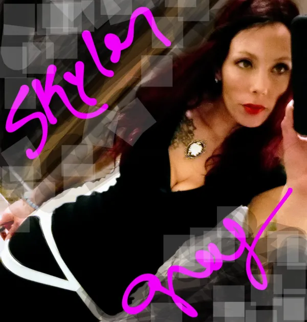 Skyler Grey Avatar Bg