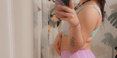Cum play with this wet tight kitty Kat daddy