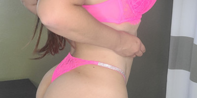 Hola amor solo por unos días Disponible 24 7 llamame amor