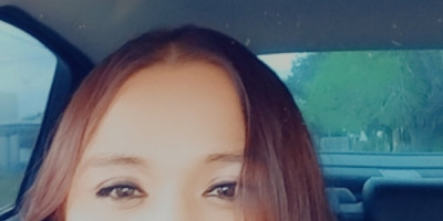 Cute trans absolutely loves to give head looking for donations HMU