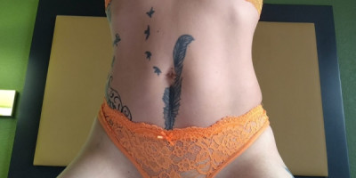 Ven a disfrutar papi dispuesta a cumplir tus fantasias