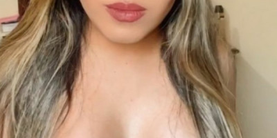 RICA LATINA DE VISITA EN TU AREA ME GUSTA MUCHO CHUPAR