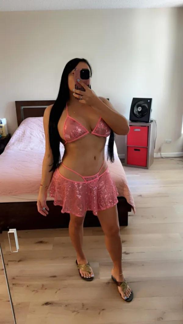 Susana Avatar Bg