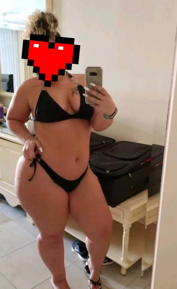 Latinas Avatar Bg