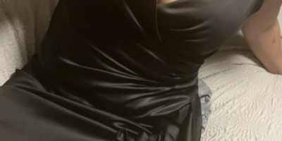 Sexy soccer mom hot milf looking to play come see me