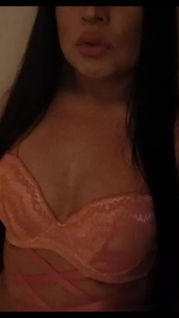 Ximena Navarrette 1 Avatar Bg