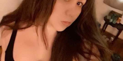 Sexy Alexa visiting Washington DC llámame amor