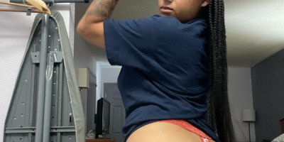 The Gentlemens Preference Mixed Latina Deep Throat Queen