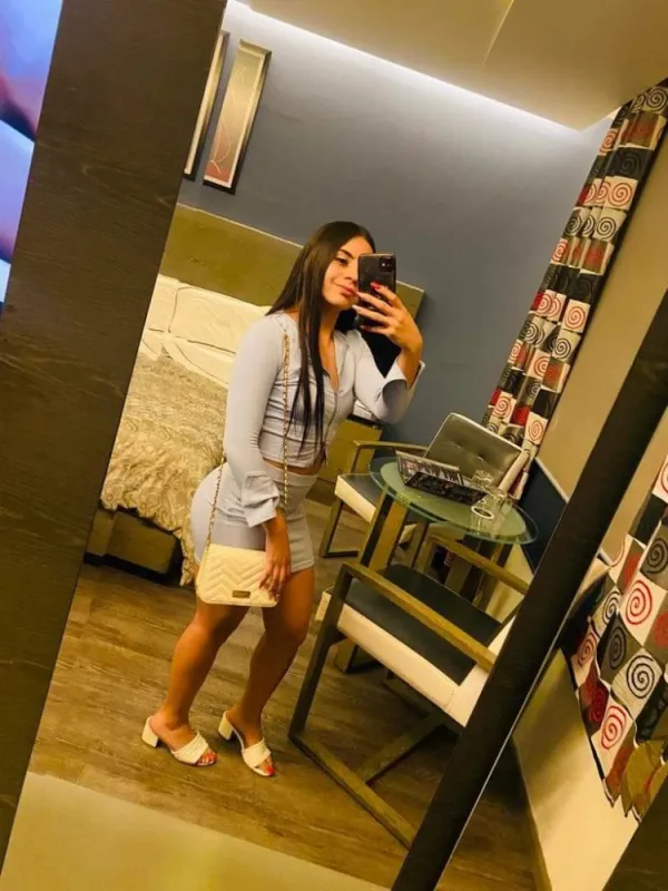 Magaly Avatar Bg