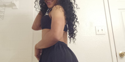 Disponible para que me agas tu sumisa papi