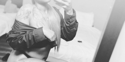 Hot SLIM THICK EBONY Goddess Available For Hookup