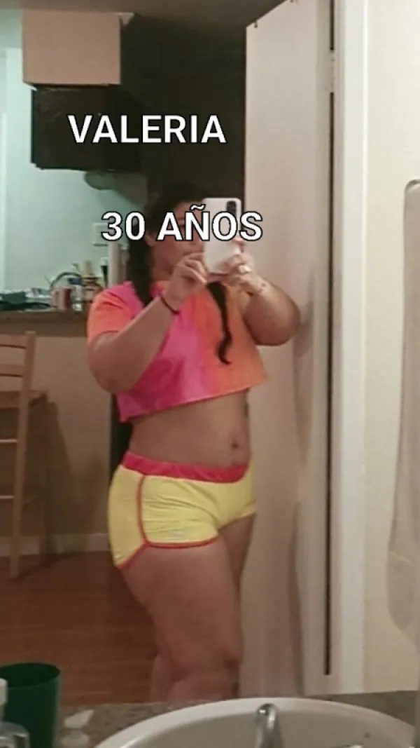 Latinas Bellas Avatar Bg