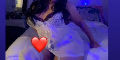 Hola chico aquí chica trans latina lista