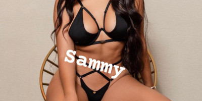 SENSUAL JOVEN FOGOSA EDUCADA CON UN CUERPO ESPETACULAR