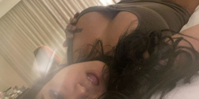 Finally A Female Phuck Feign Who's Looking Forward To Some Fun!