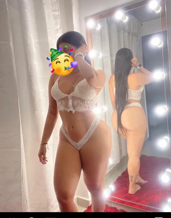 Lola Avatar Bg