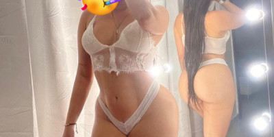 Rico baile y masaje erótico y sensual estrechita de la panochita