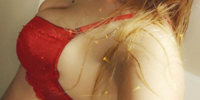 SPECIALS IN WEST COVINA Specials all Night and Day in West Covina Come play With Mon
