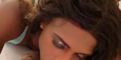 Chica trans cubana de 25 años de edad muy sociable y cariñosa