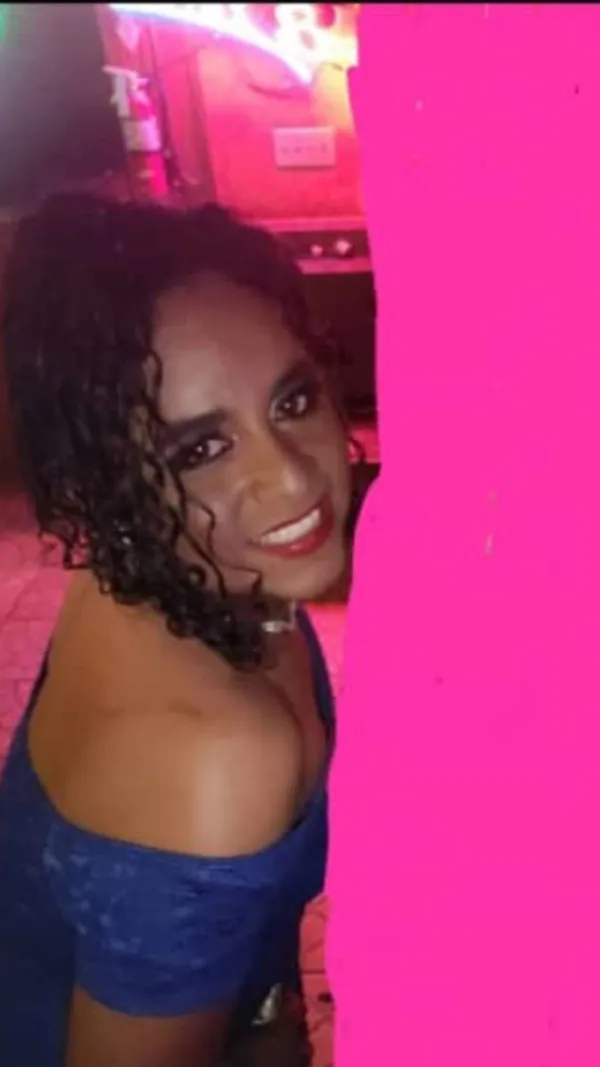 Alondra Avatar Bg