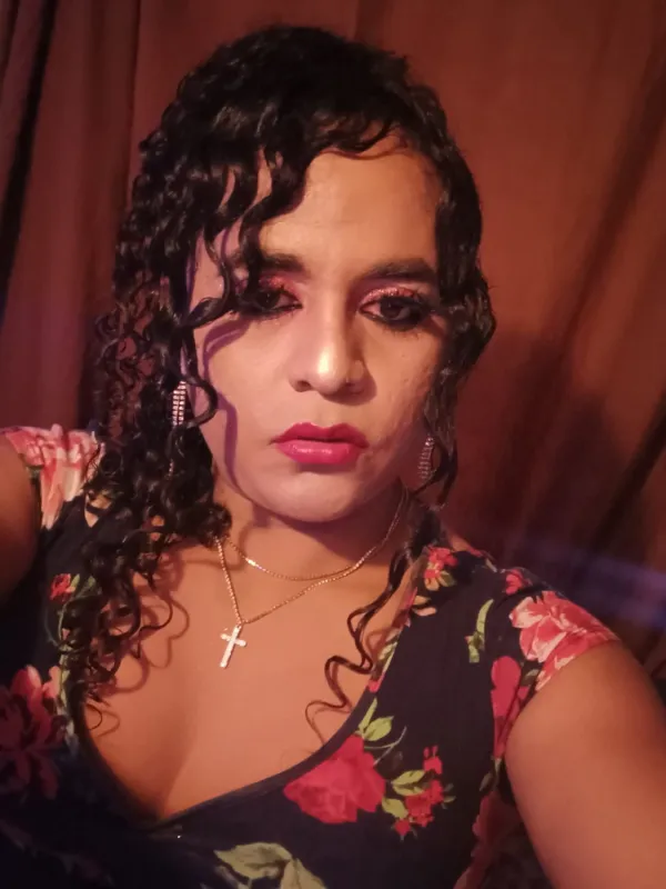 Alondra Avatar Bg