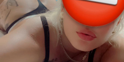 Latina sexy lista para complacerte en todo lo q quieras