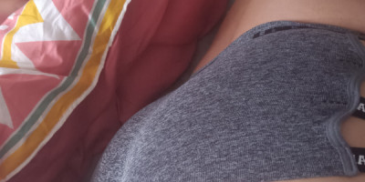 Chica limpia sexi lista para complaserte tumas sucio deseo