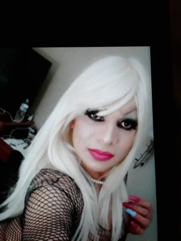 Eva Martínez Avatar Bg