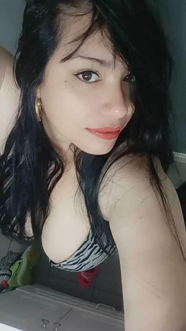 Malena Cabrera Avatar Bg
