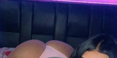 Latina Caliente y Lista para Divertirme Latina Hot and Ready to