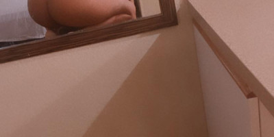 DANNIELA vagina rosadita y apretadita recién llegada