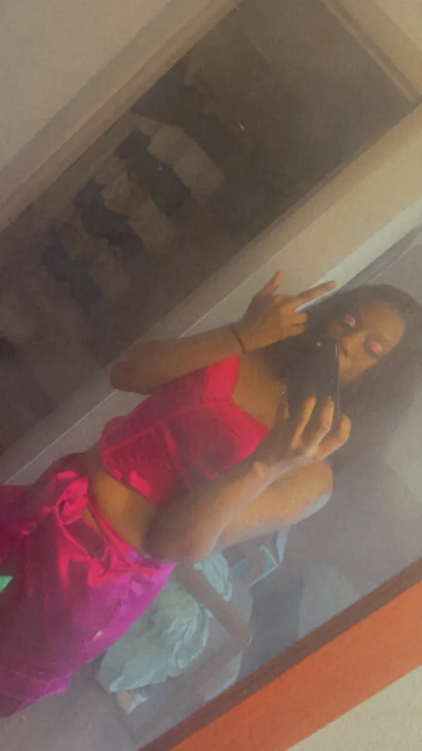 Jolesa Cameron Avatar Bg