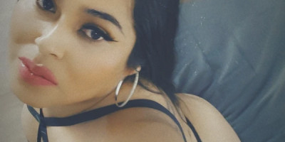 Sexi latina waiting for you baby Calle me when you ready